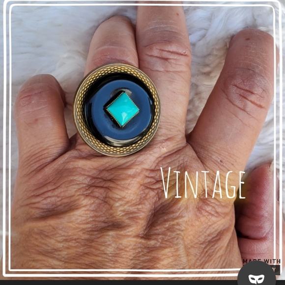 Vintage Jewelry - Vintage enamel and brass ring